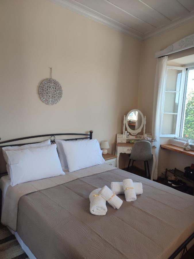 Chrysa's Hideaway Holiday home *